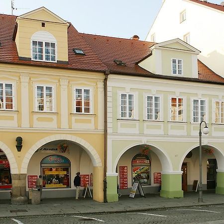 Penzion U Chodskeho Hradu Domazlice Bagian luar foto